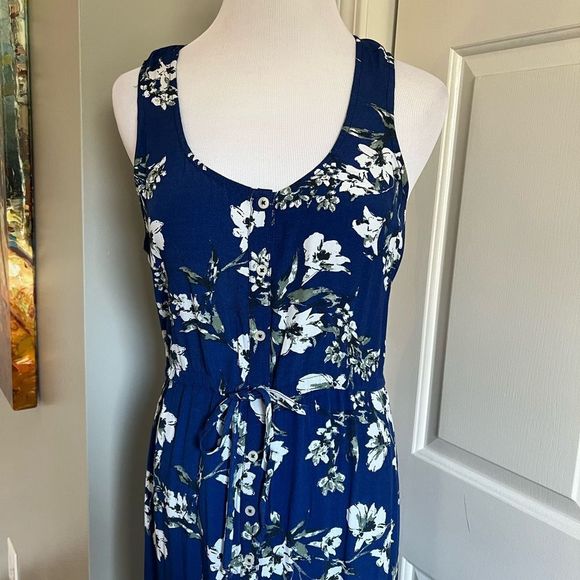 Lucky Brand Sleeveless Tie Waist Maxi Dress - Picture 11 of 16